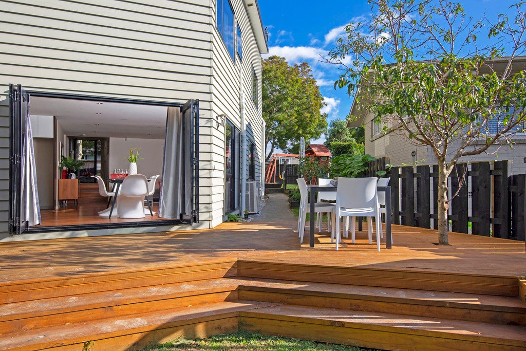 6A YEOMAN Place, Howick, Auckland - Carousel 26