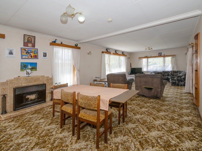 1/368 Stokes Valley Road, Stokes Valley, Lower Hutt - Carousel 2