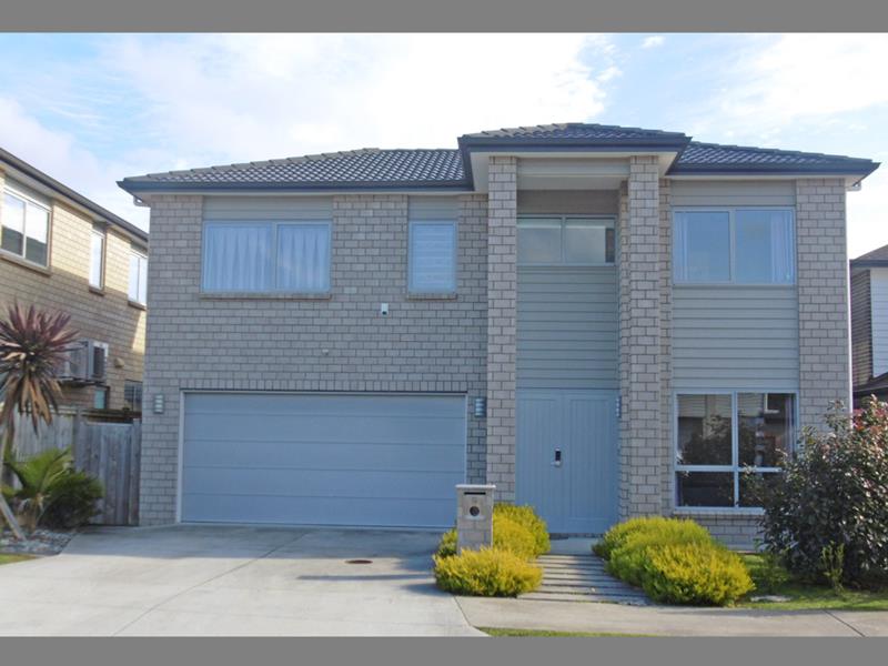 9 Rohi Place, Flat Bush, Auckland - Carousel 1