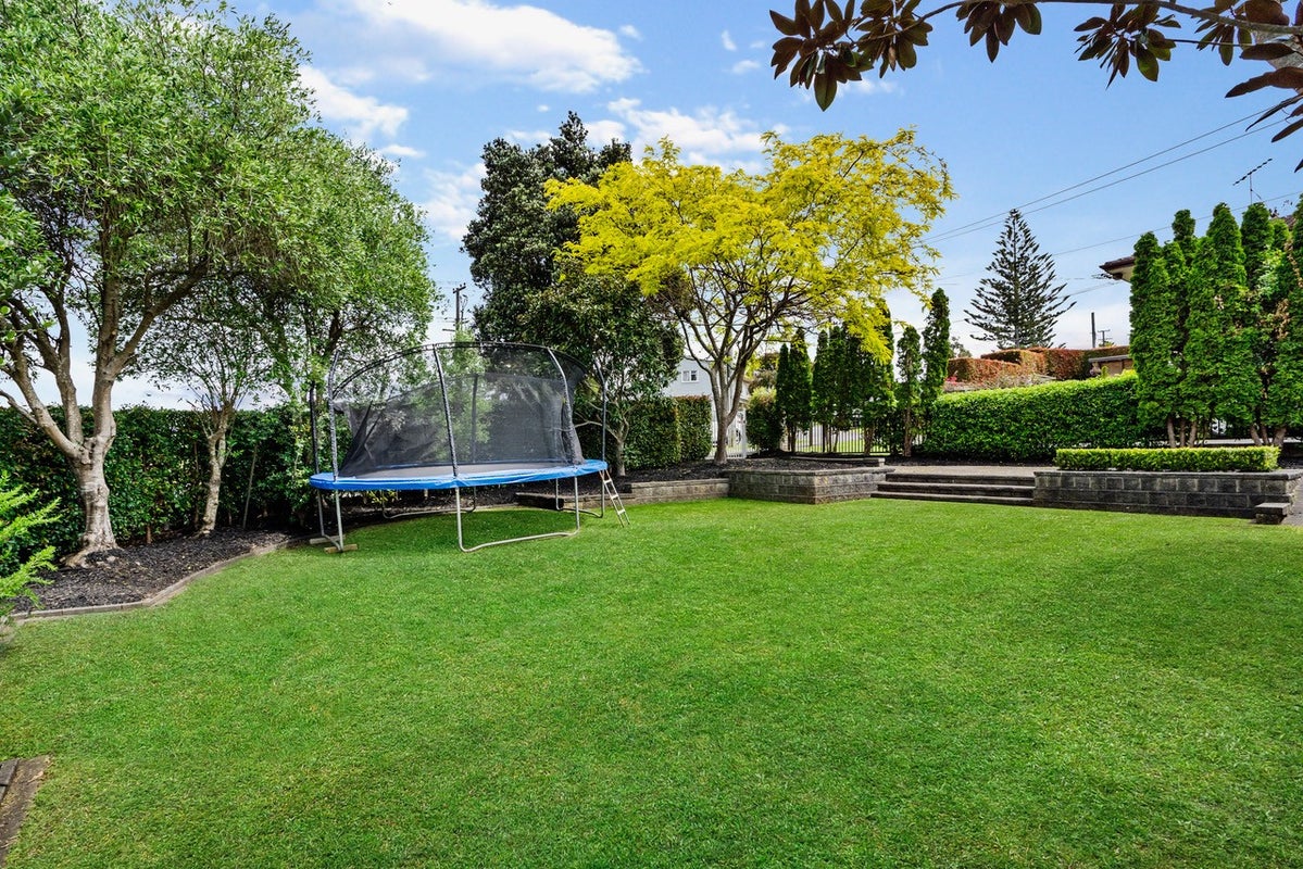 50 Riddell Road, Glendowie, Auckland - Carousel 2