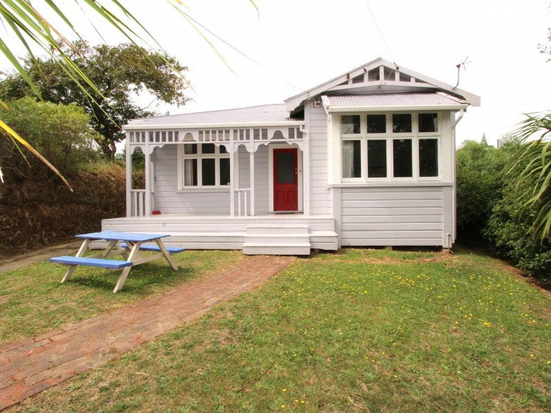25 Huanui Street, Ranui, Porirua - Carousel 1
