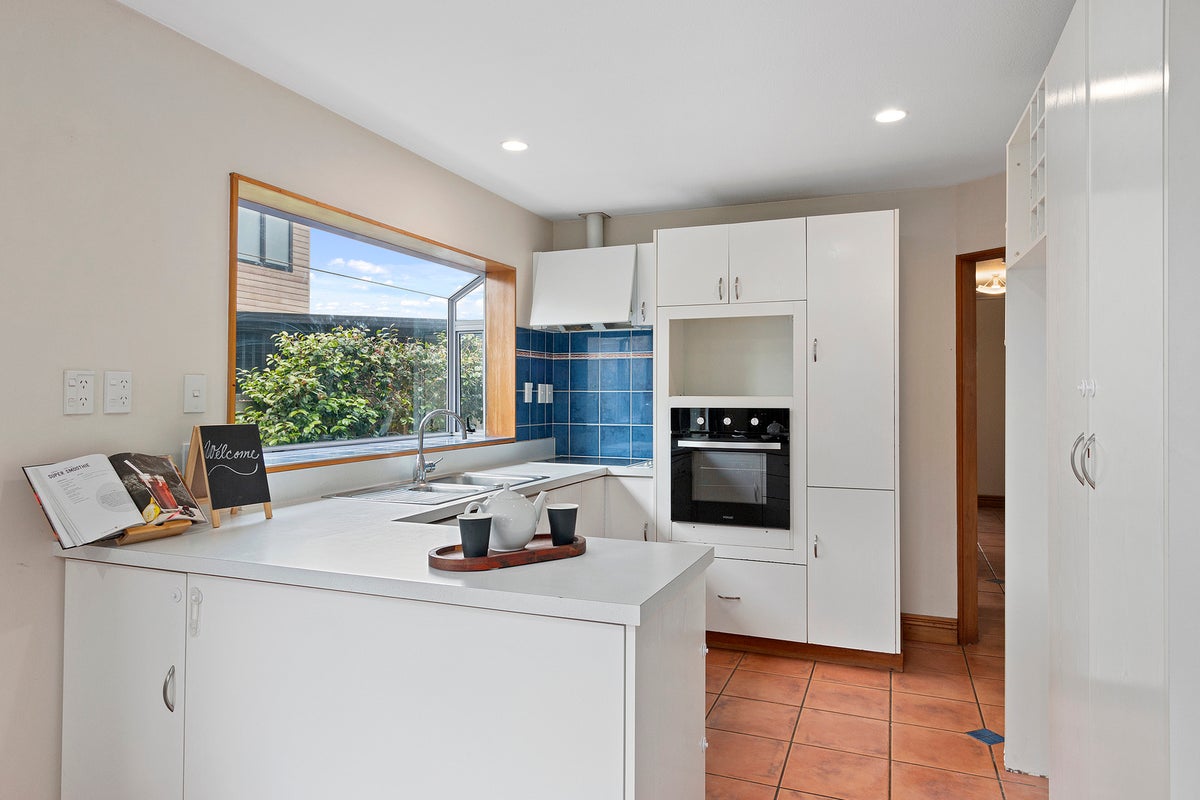 2/223 Pine Avenue, South New Brighton, Christchurch - Carousel 2