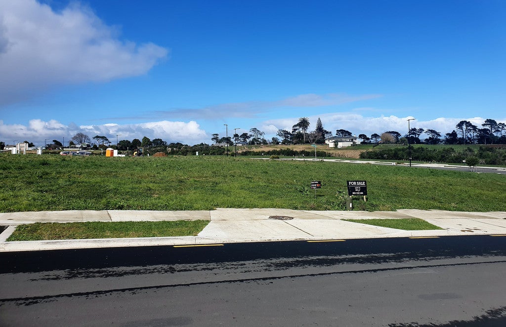 15 Otohikawa AVE, glenbrook, Glenbrook - Carousel 2