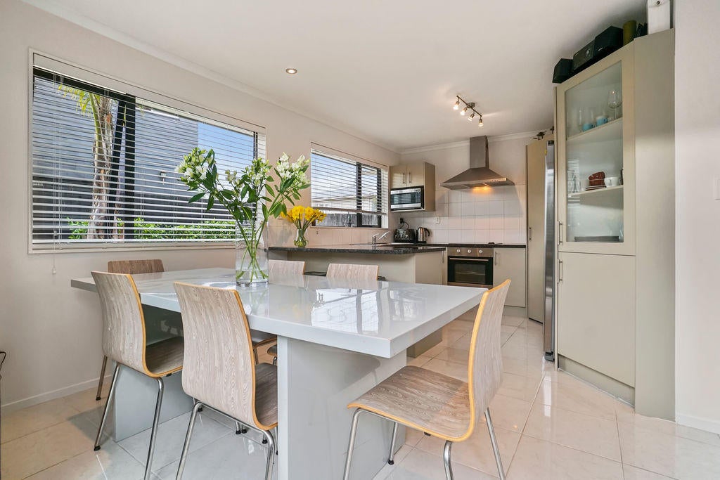 47A Totara Road, Te Atatu Peninsula, Auckland - Carousel 2