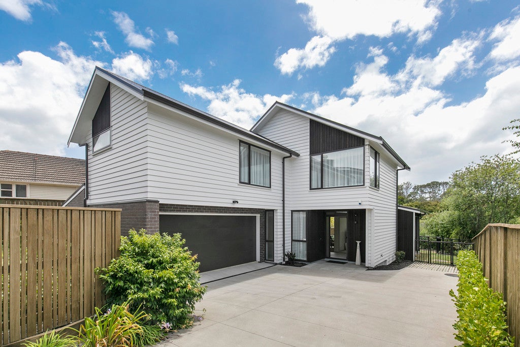 24B Fernwood Place, Wai o Taiki Bay, Auckland - Carousel 1