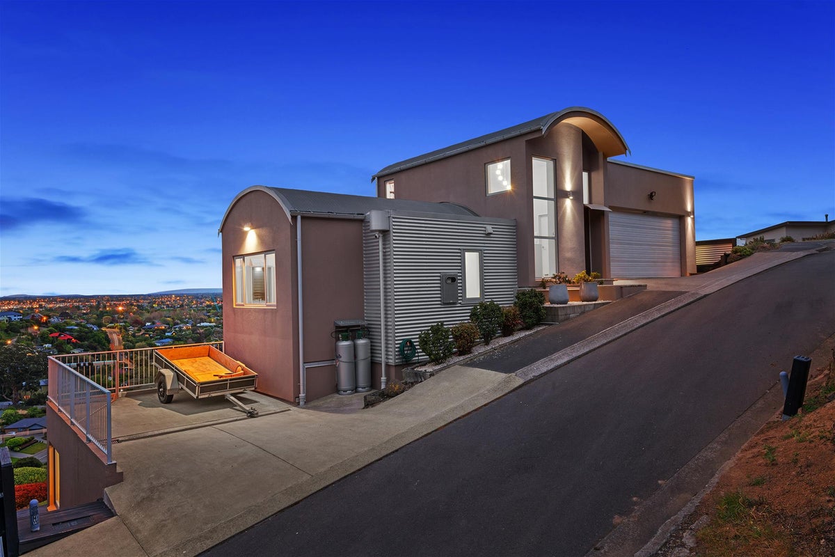3 Reservoir Lane, Hillsborough, Christchurch - Carousel 1