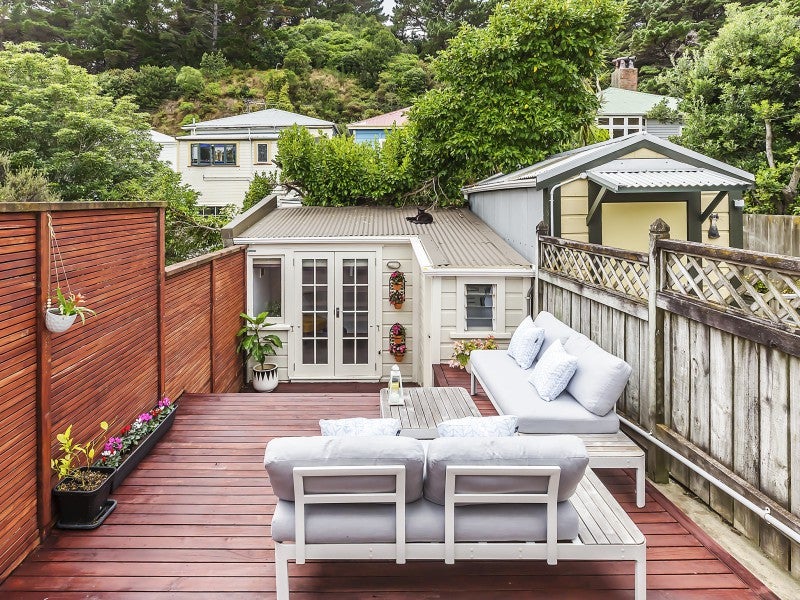 27 Edinburgh Terrace, Berhampore, Wellington - Carousel 2