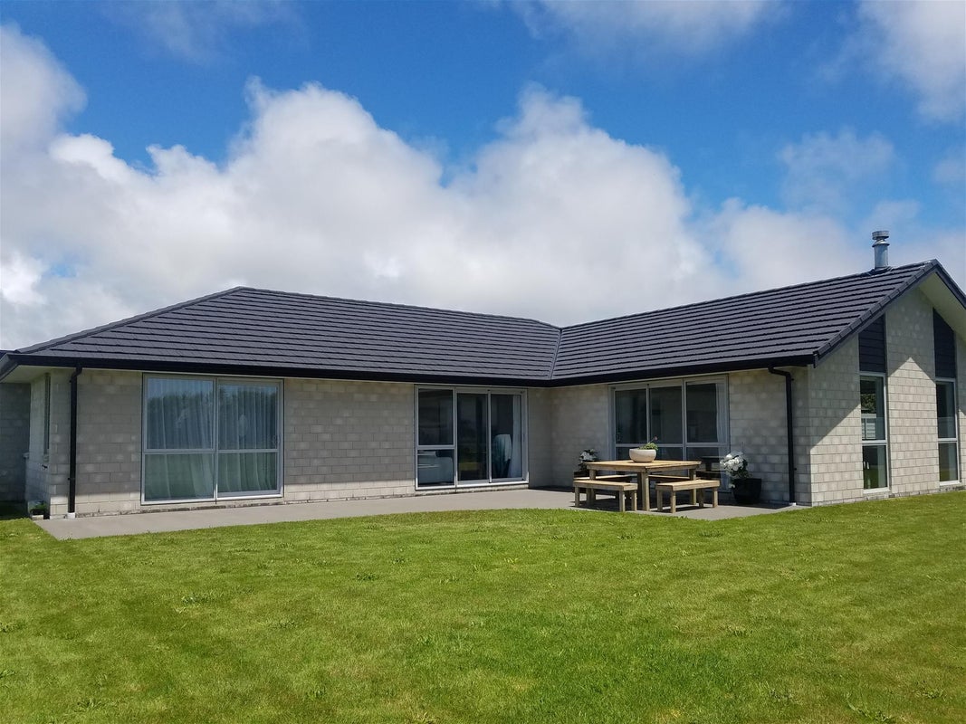 10 Hawetaone Street, Bell Block, New Plymouth - Carousel 2
