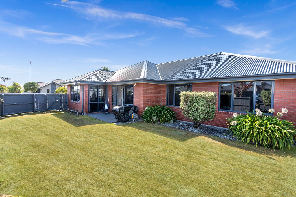 2 Marymere Place, Hei Hei, Christchurch - Carousel 1