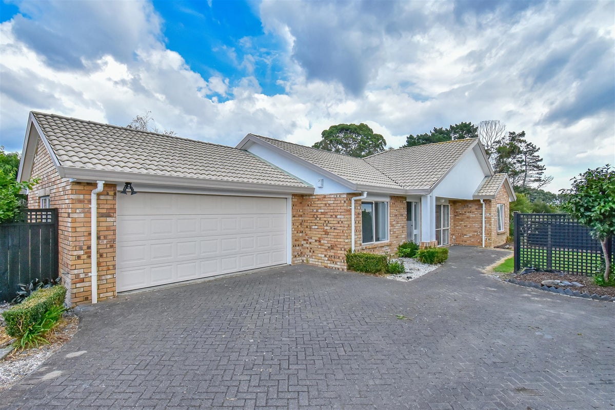 32 Sheriff Place, Randwick Park, Auckland - Carousel 12