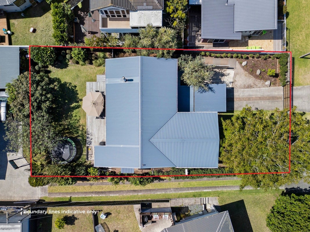 231 VALLEY ROAD, Mount Maunganui, Tauranga - Carousel 1