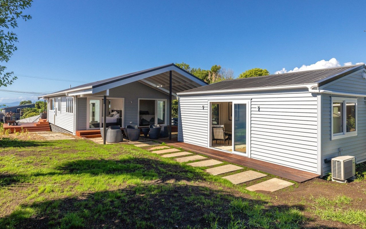 2 Coromandel Road, Oneroa, Waiheke Island - Carousel 18