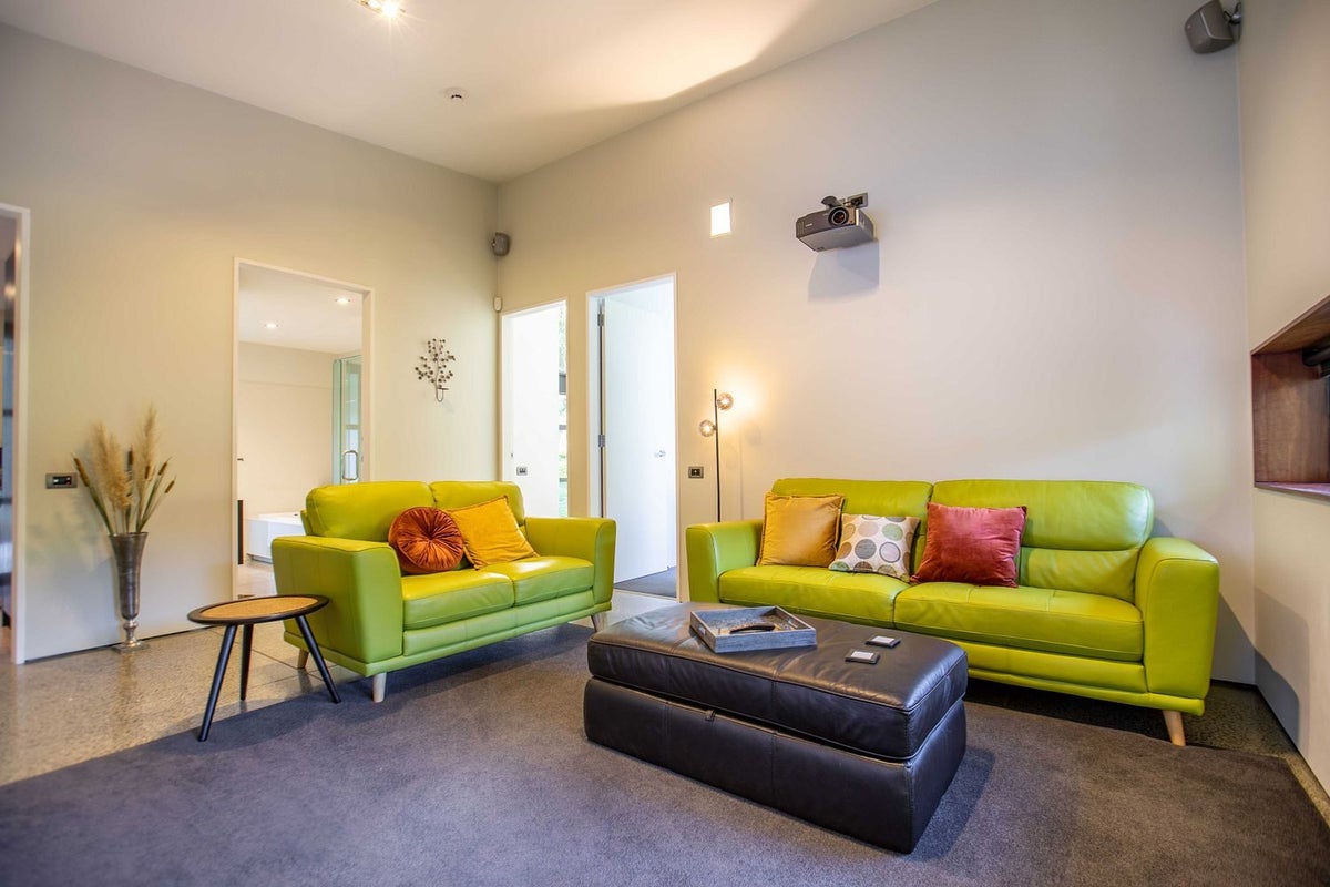 1059 Akatarawa Road, Akatarawa, Upper Hutt - Carousel 38