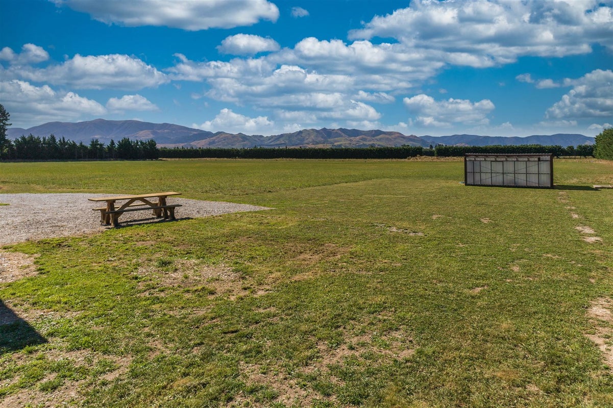 3820 South Eyre Road, Burnt Hill, Oxford - Carousel 1
