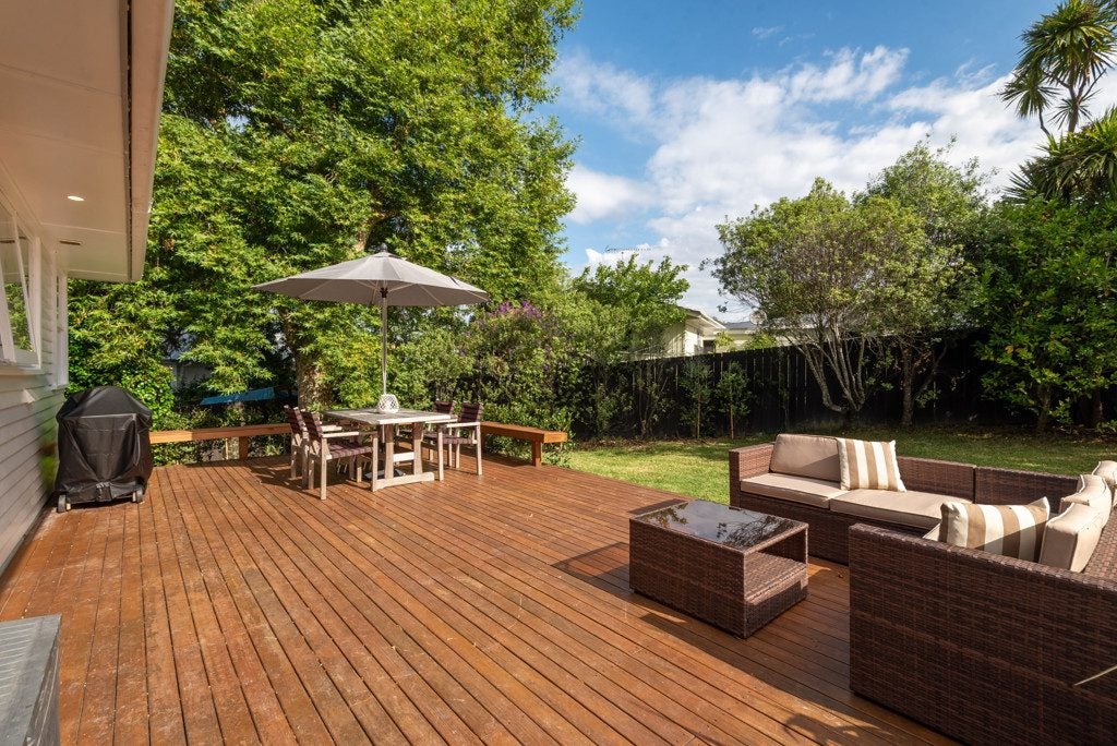 1/155 Verbena Road, Birkdale, Auckland - Carousel 2