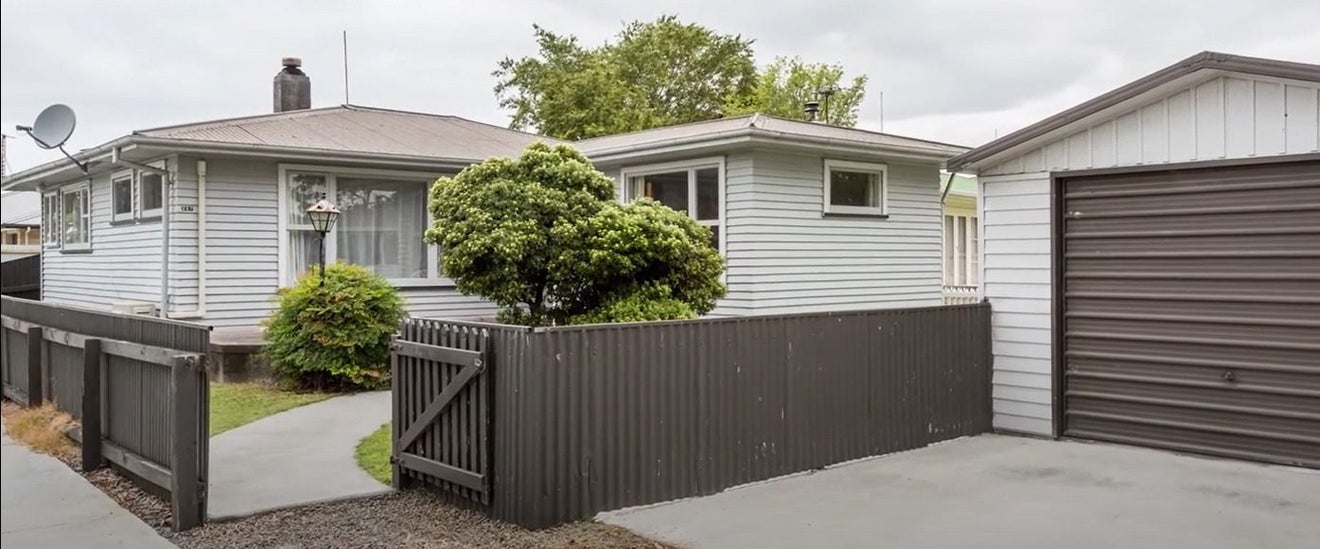 257 Taradale Road, Pirimai, Napier - Carousel 1