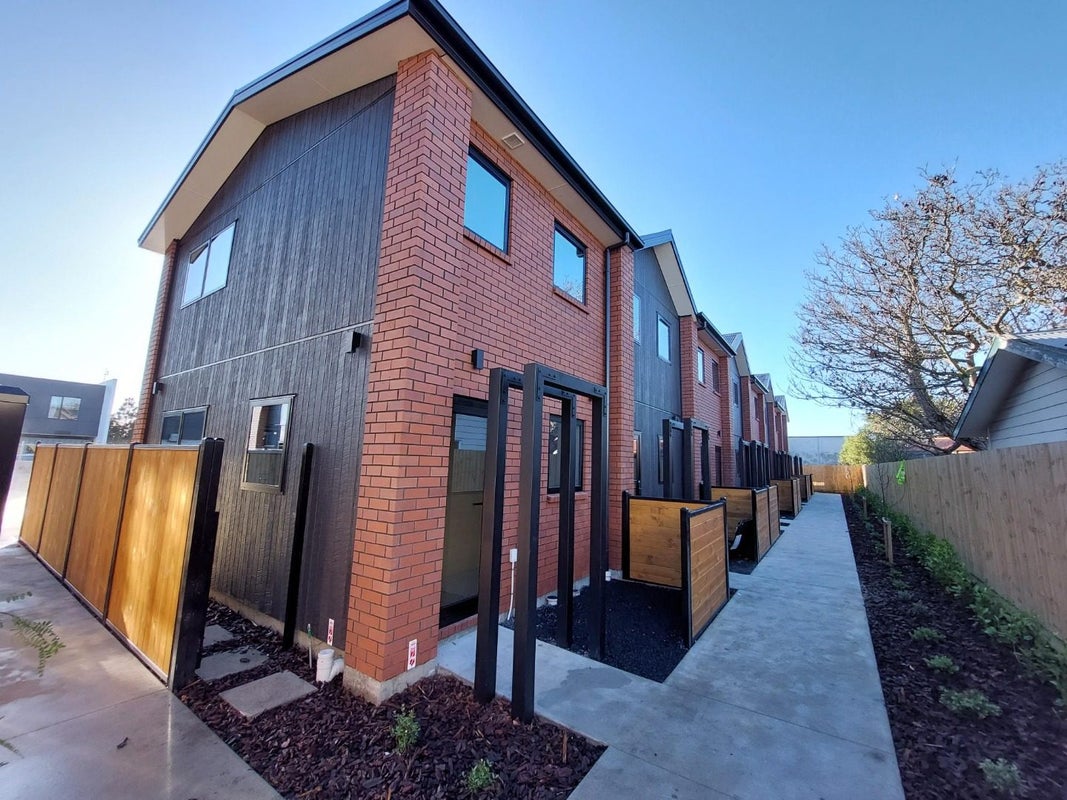 9/7 Spencer Street, Addington, Christchurch - Carousel 1