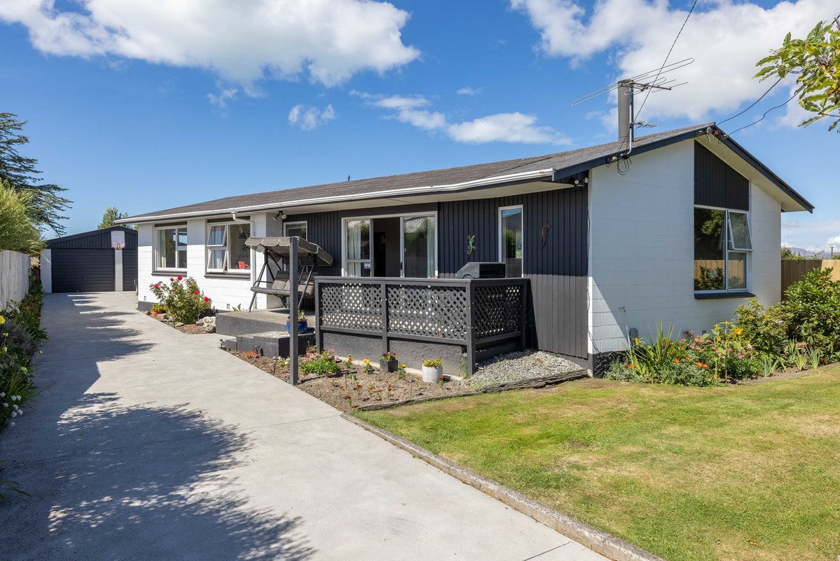 292 Bower Avenue, North New Brighton, Christchurch - Carousel 1