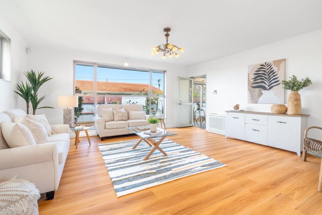 4 Mundys Road, Dallington, Christchurch - Carousel 2