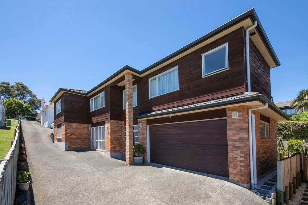 13A Hayr Road, Three Kings, Auckland - Carousel 1