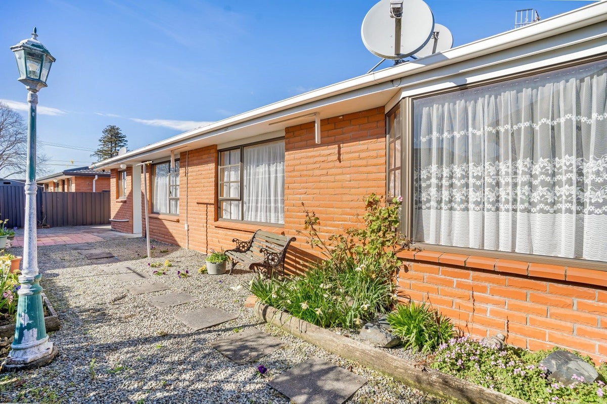 16C Clyde Street, Winton, Southland, Southland - Carousel 1