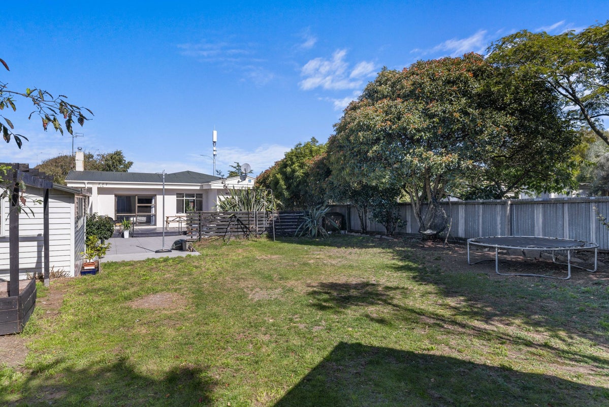 5 Orrick Crescent, Avondale, Christchurch - Carousel 13