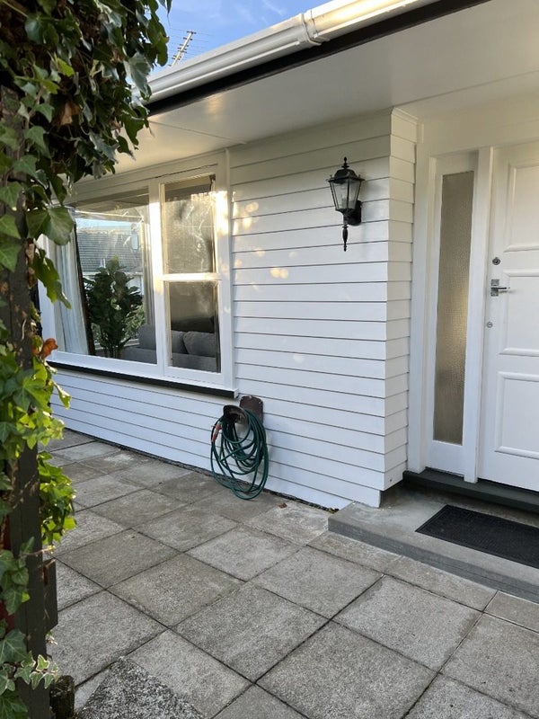 30 Mana View Road, Paremata, Porirua - Carousel 1