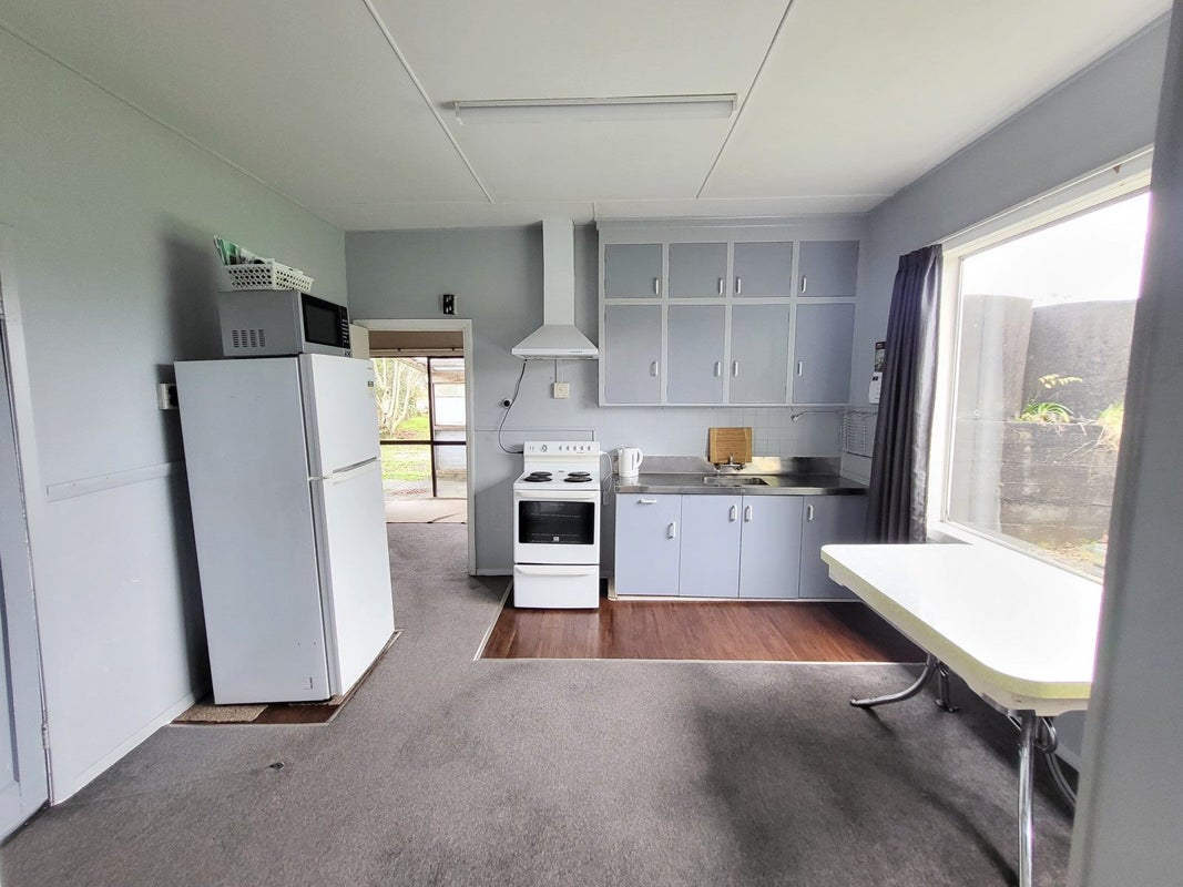 2 Golf Links Road, Kaiata, Greymouth - Carousel 2