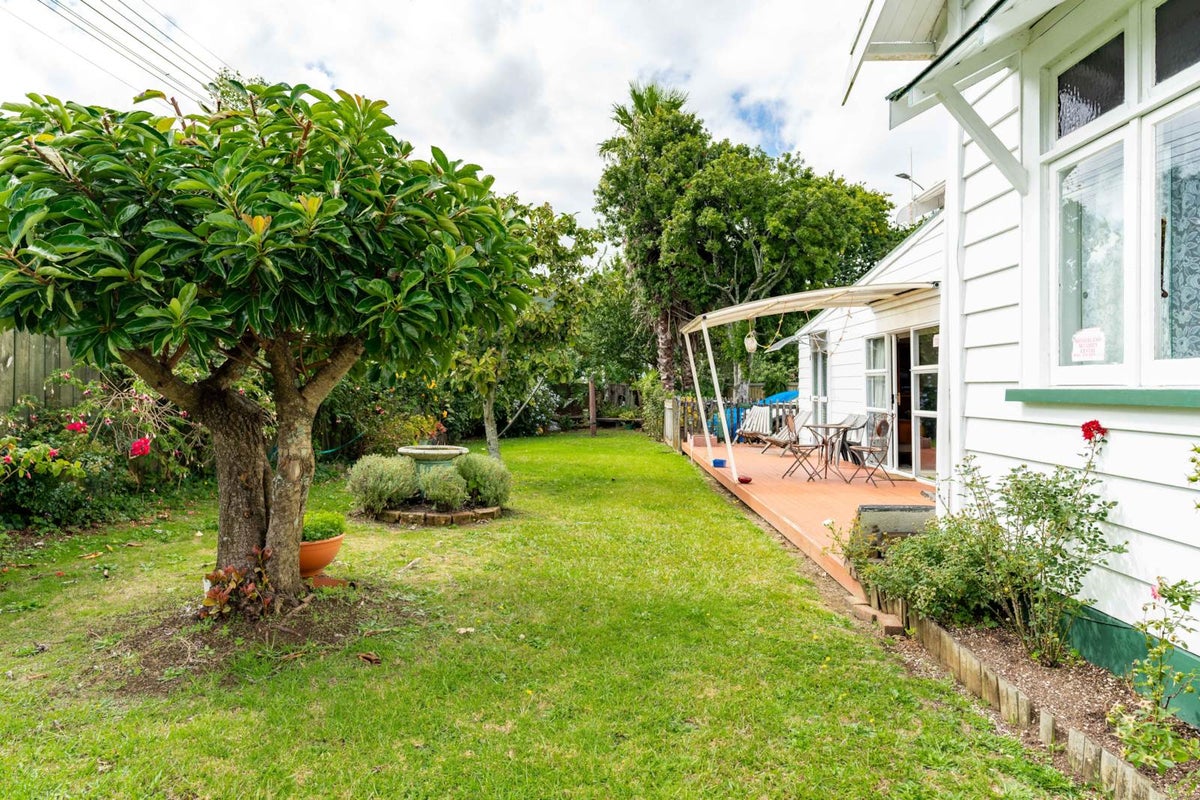 2 Cairnfield Road, Kensington, Whangarei - Carousel 2