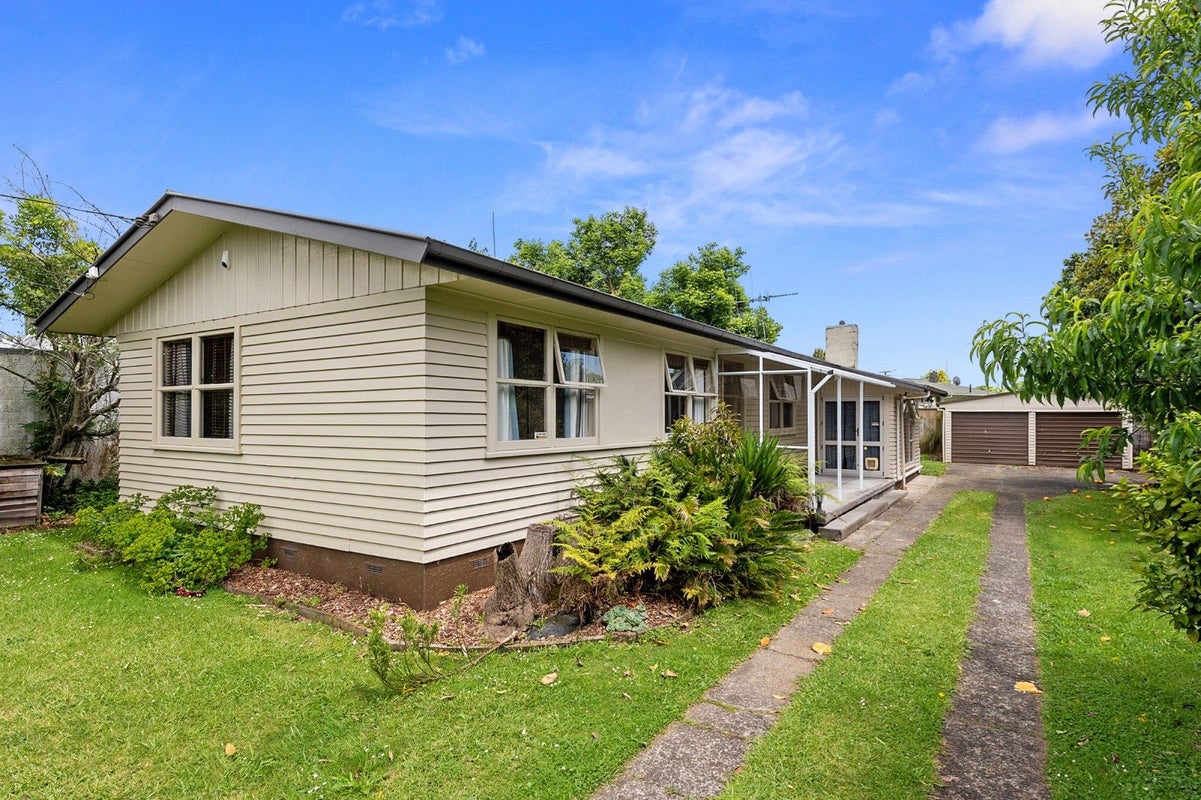 5 Willow Road, Hillcrest, Hamilton - Carousel 2