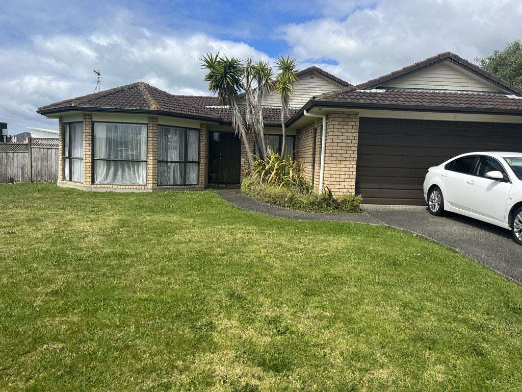 37 Constellation Avenue, Beachlands, Auckland - Carousel 2