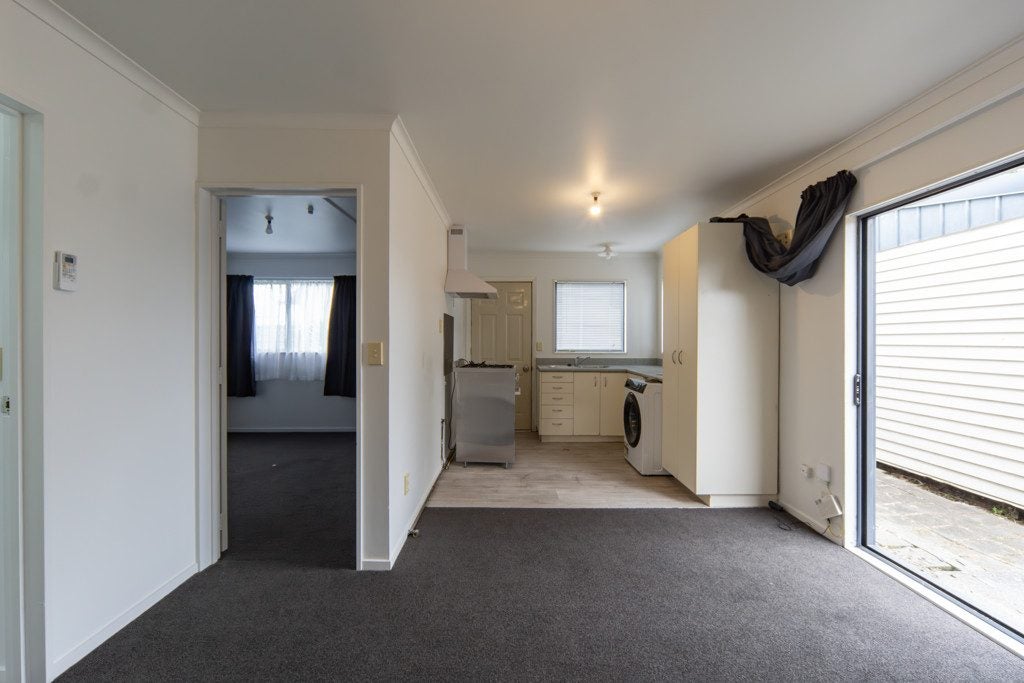 27 Crawshaw Drive, Nawton, Hamilton - Carousel 1