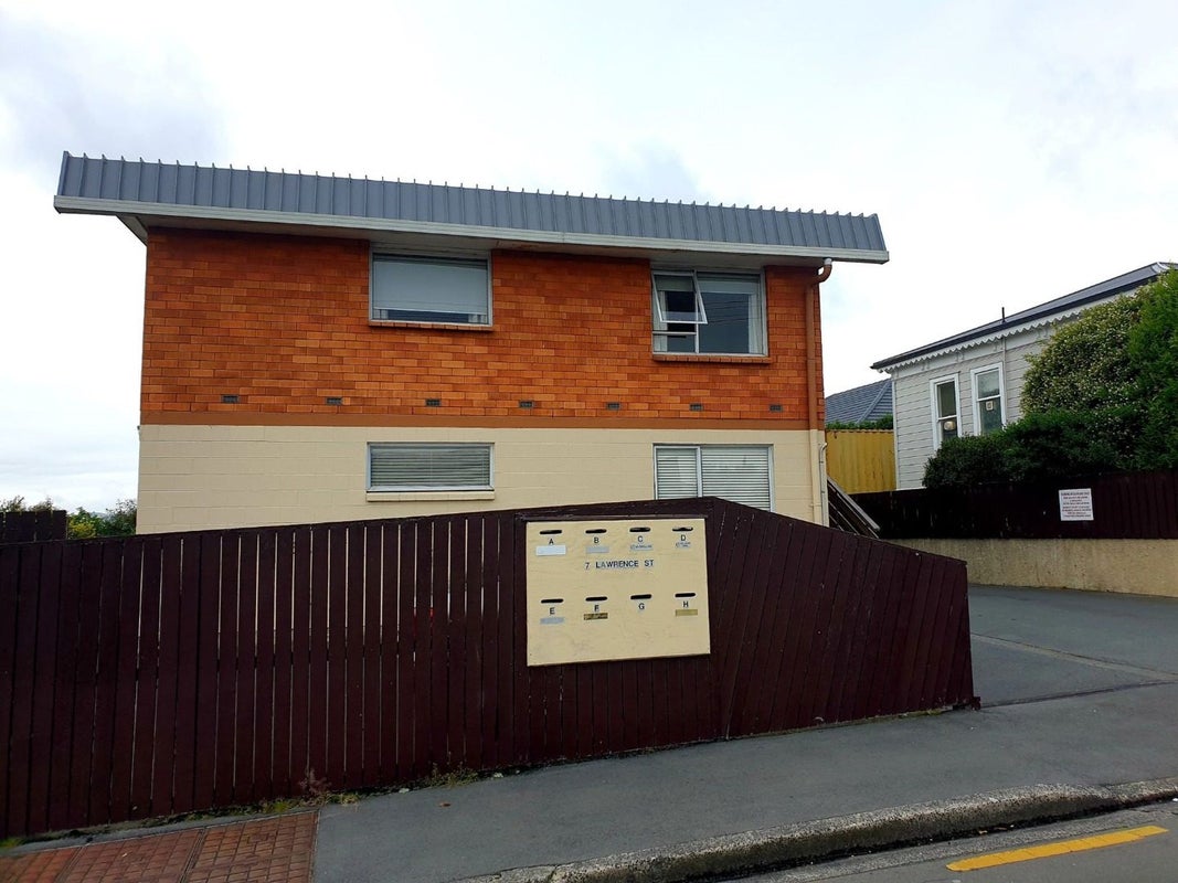 7B Lawrence Street, Mornington, Dunedin - Carousel 1