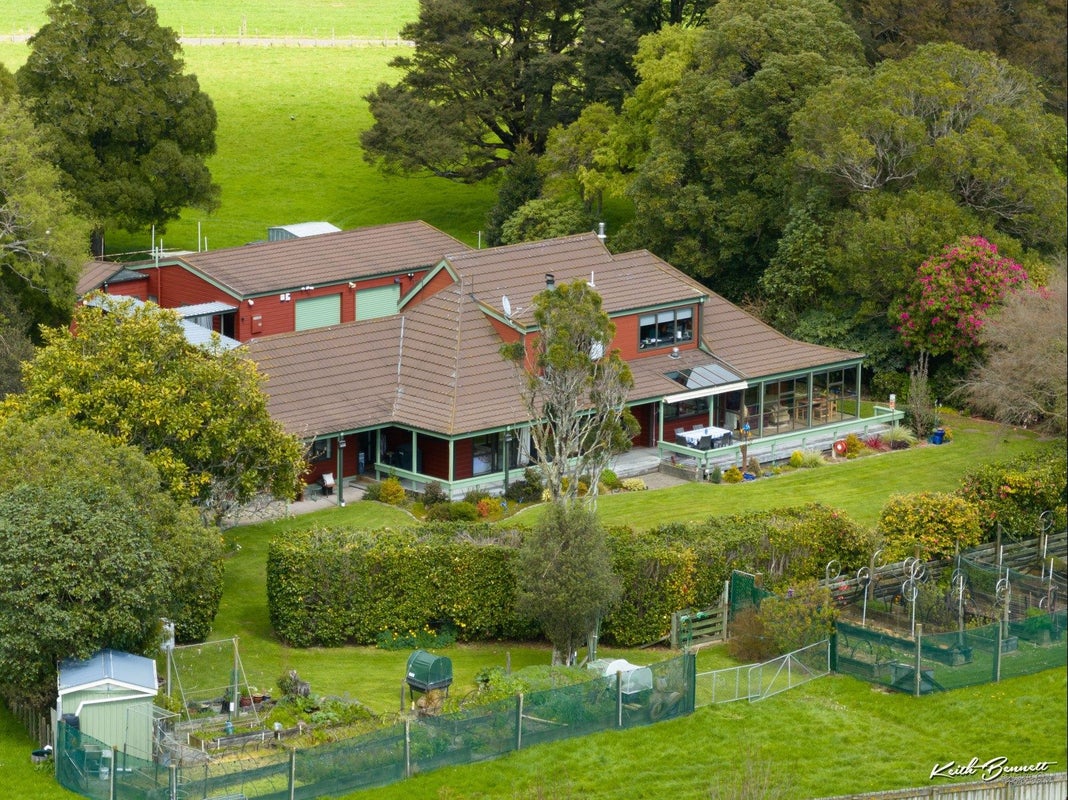 76 Gorrie Road, Mangaroa, Upper Hutt - Carousel 2