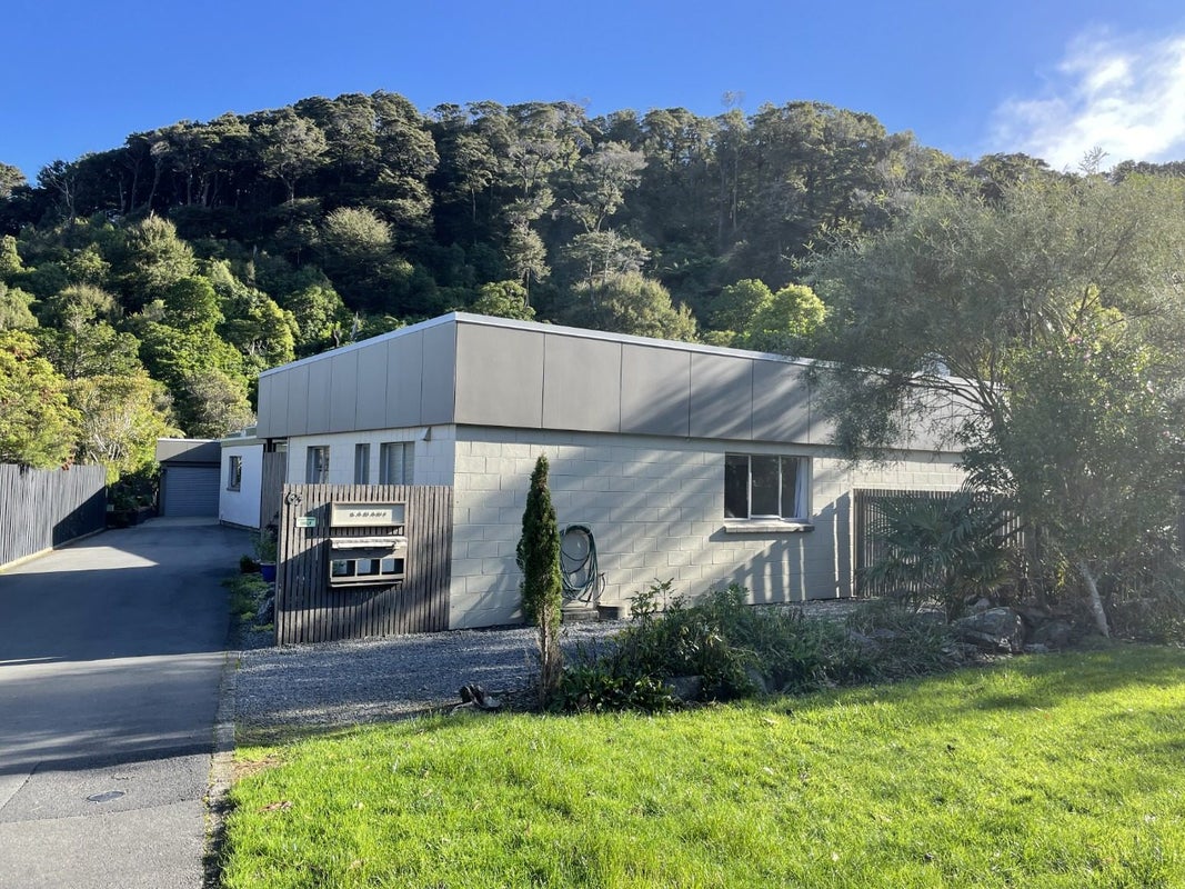 1/63 Cheviot RD, LOWRY BAY, EASTBOURNE - Carousel 1