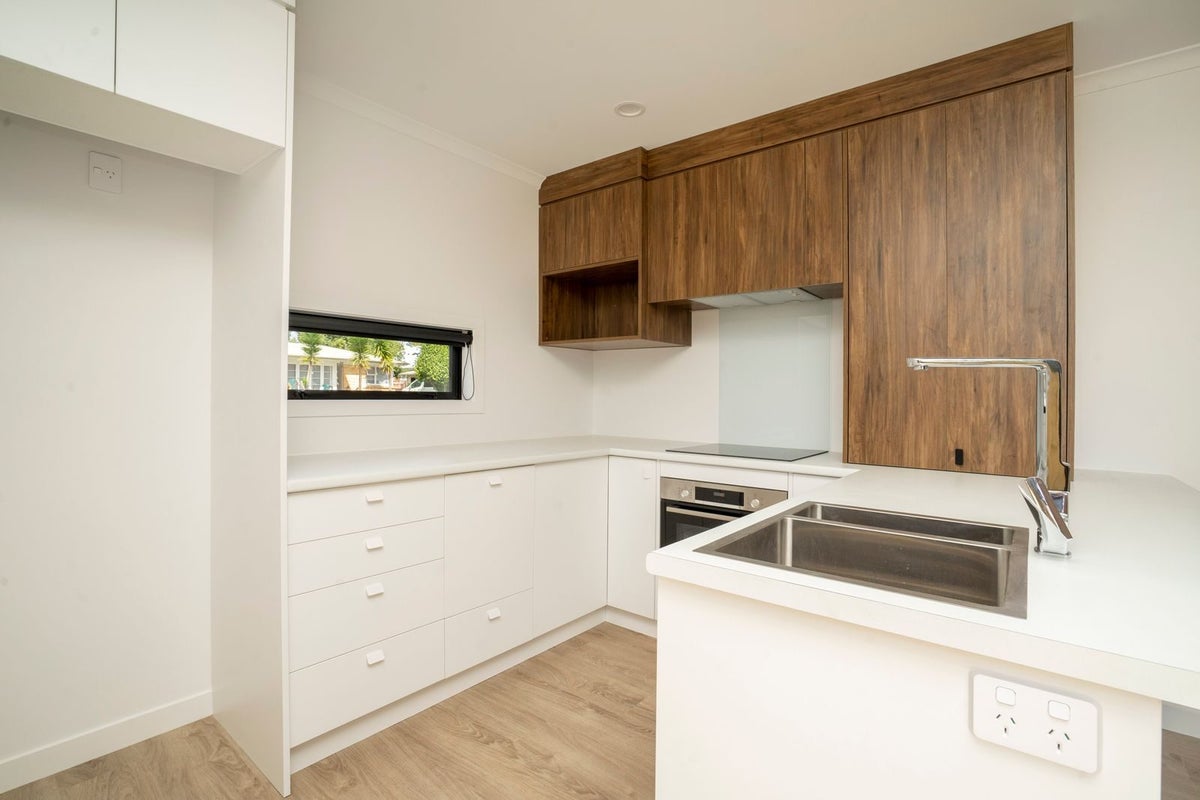1/3 Elmira Avenue, Chartwell, Hamilton - Carousel 2