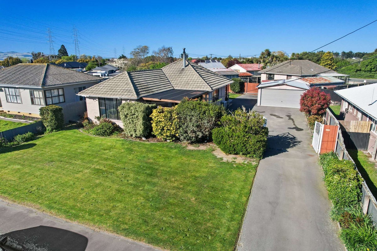37 Moffett Street, Islington, Christchurch - Carousel 1