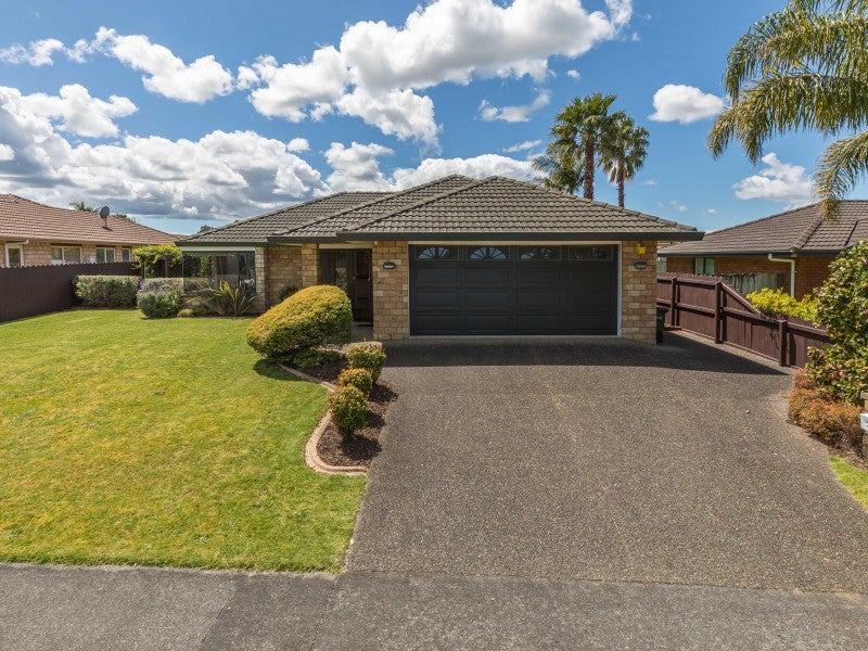 64 Longford Park Drive, Takanini, Auckland - Carousel 2