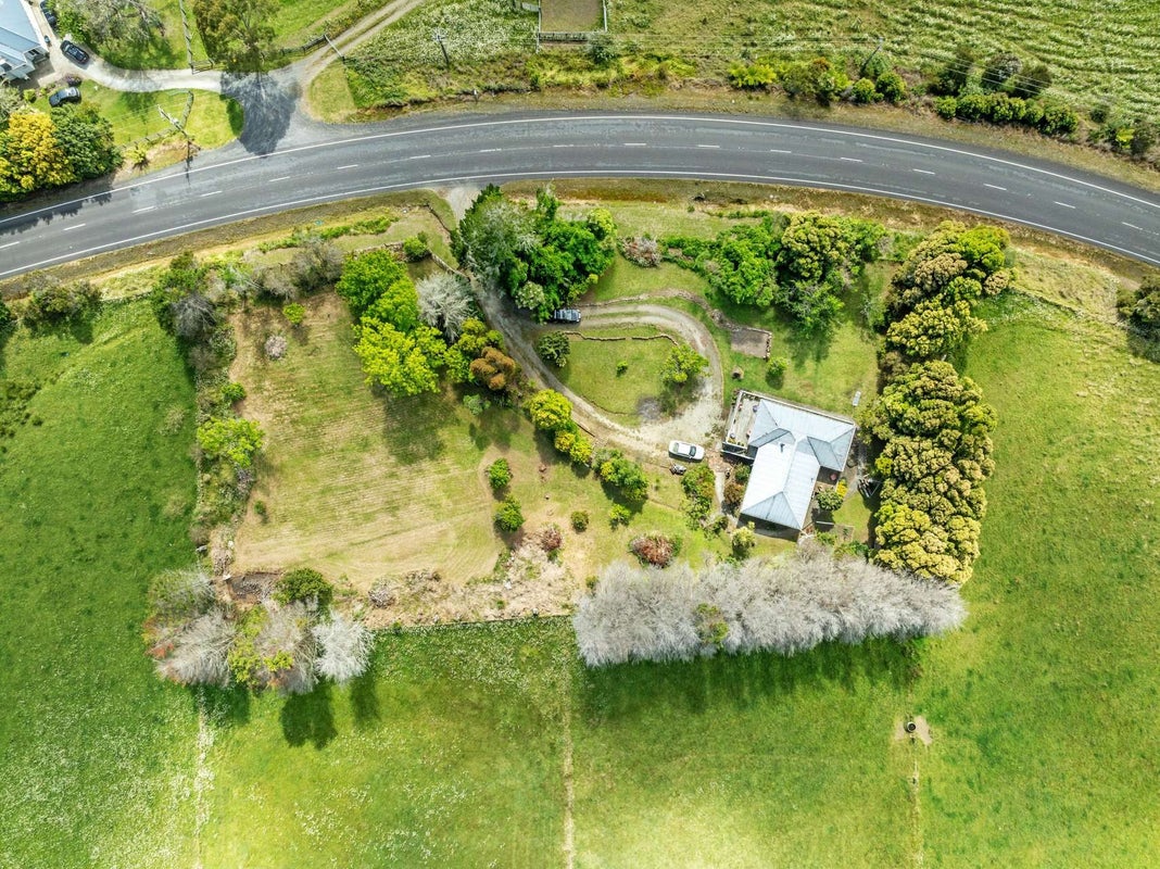 1845 State Highway 10, Totara North, Mangonui - Carousel 29