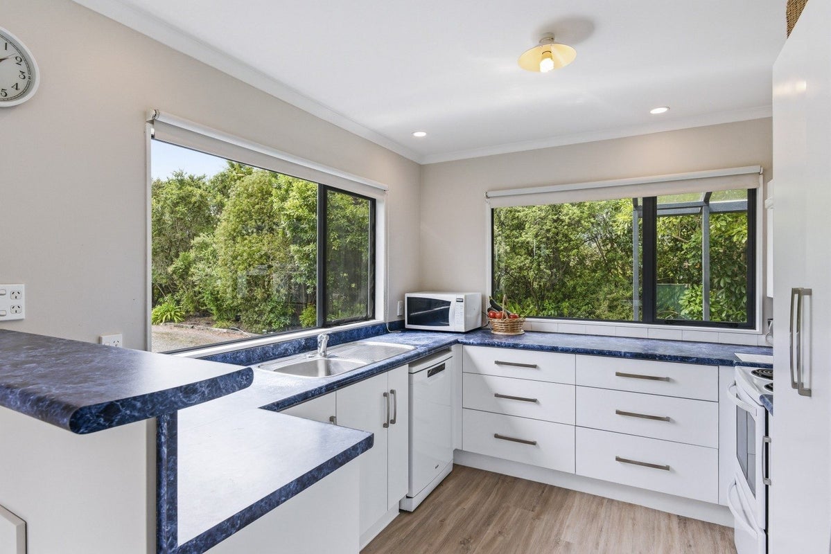 368 Muhunoa East Road, Muhunoa East, Levin - Carousel 2