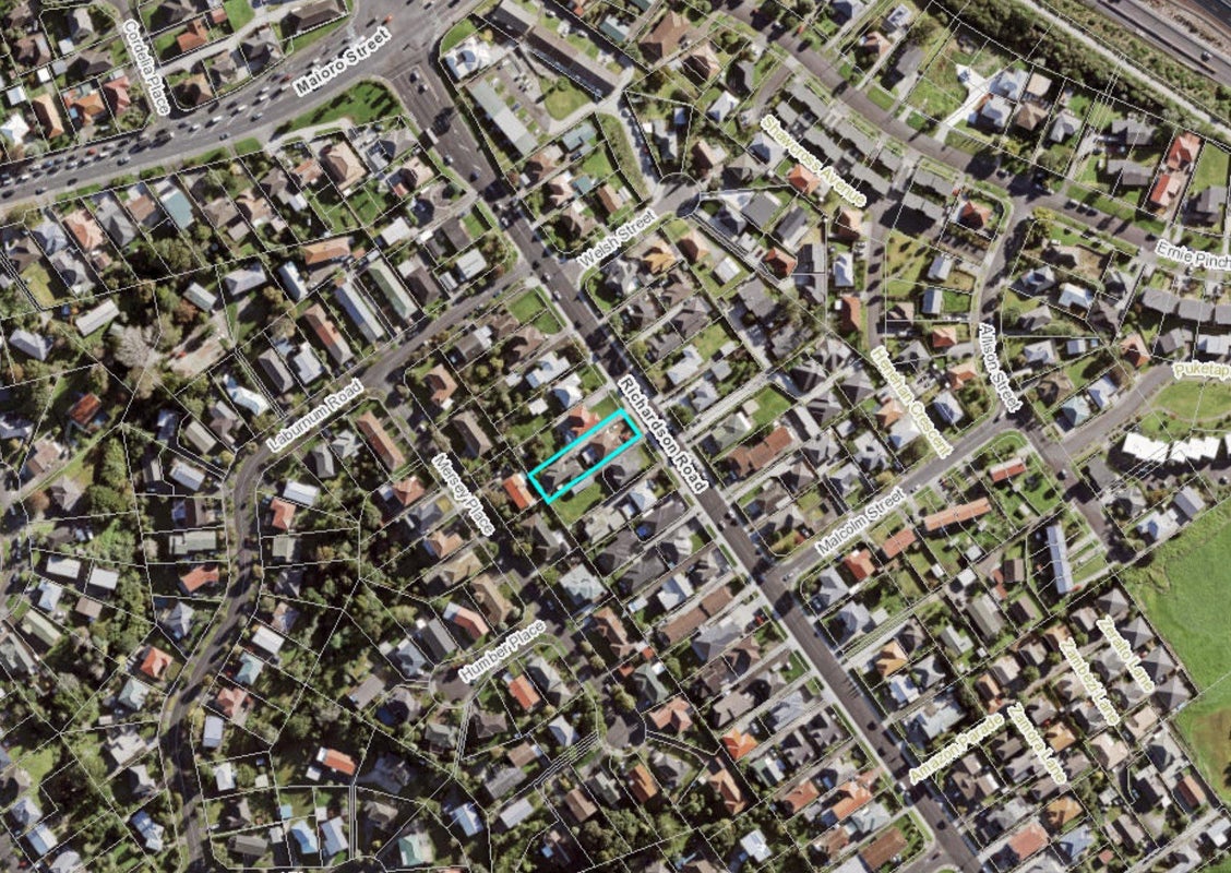 331A Richardson Road, New Windsor, Auckland - Carousel 3