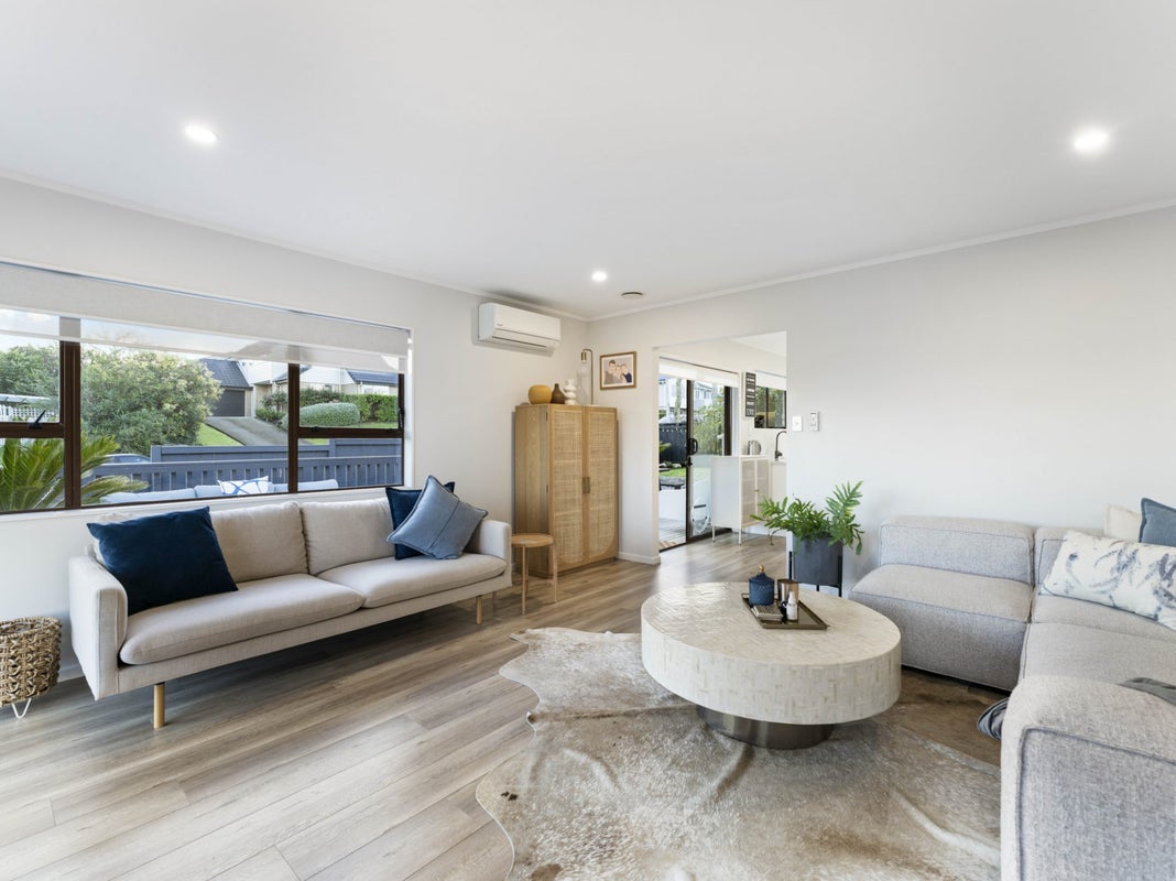 1/3 Anna Watson Road, Half Moon Bay, Auckland - Carousel 2