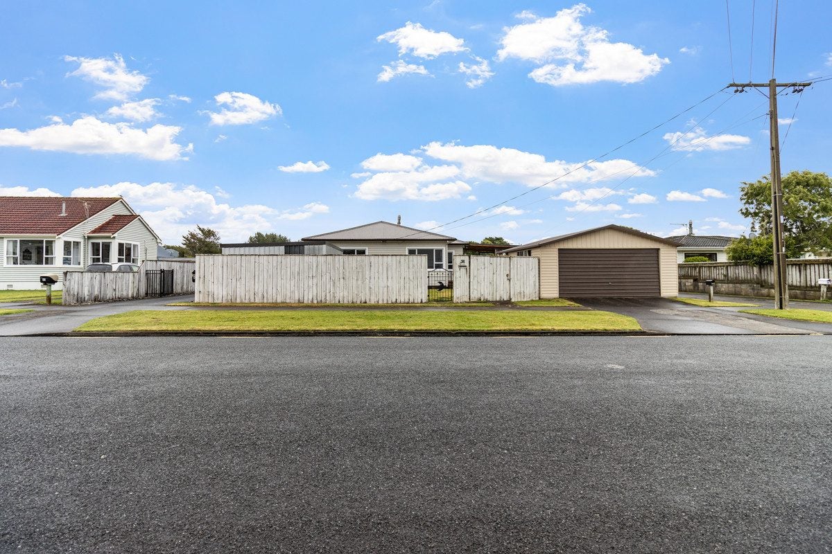 38 Doone Street, Lynmouth, New Plymouth - Carousel 18