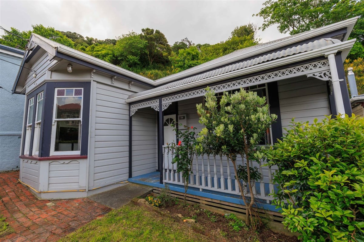 22 Reuben Avenue, Brooklyn, Wellington - Carousel 13