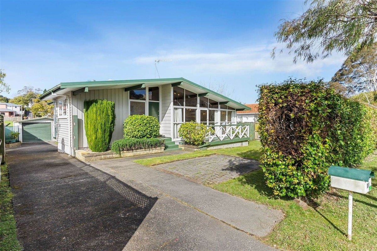 20 Keldale Place, Forrest Hill, Auckland - Carousel 2