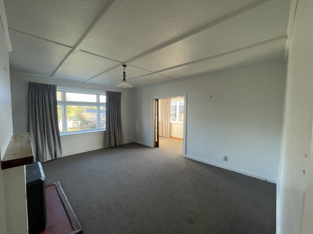 66 Sefton Street, Seaview, Timaru - Carousel 2