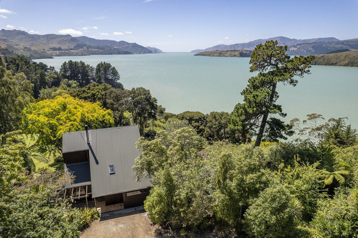 135 Main Road, Allandale, Governors Bay - Carousel 1