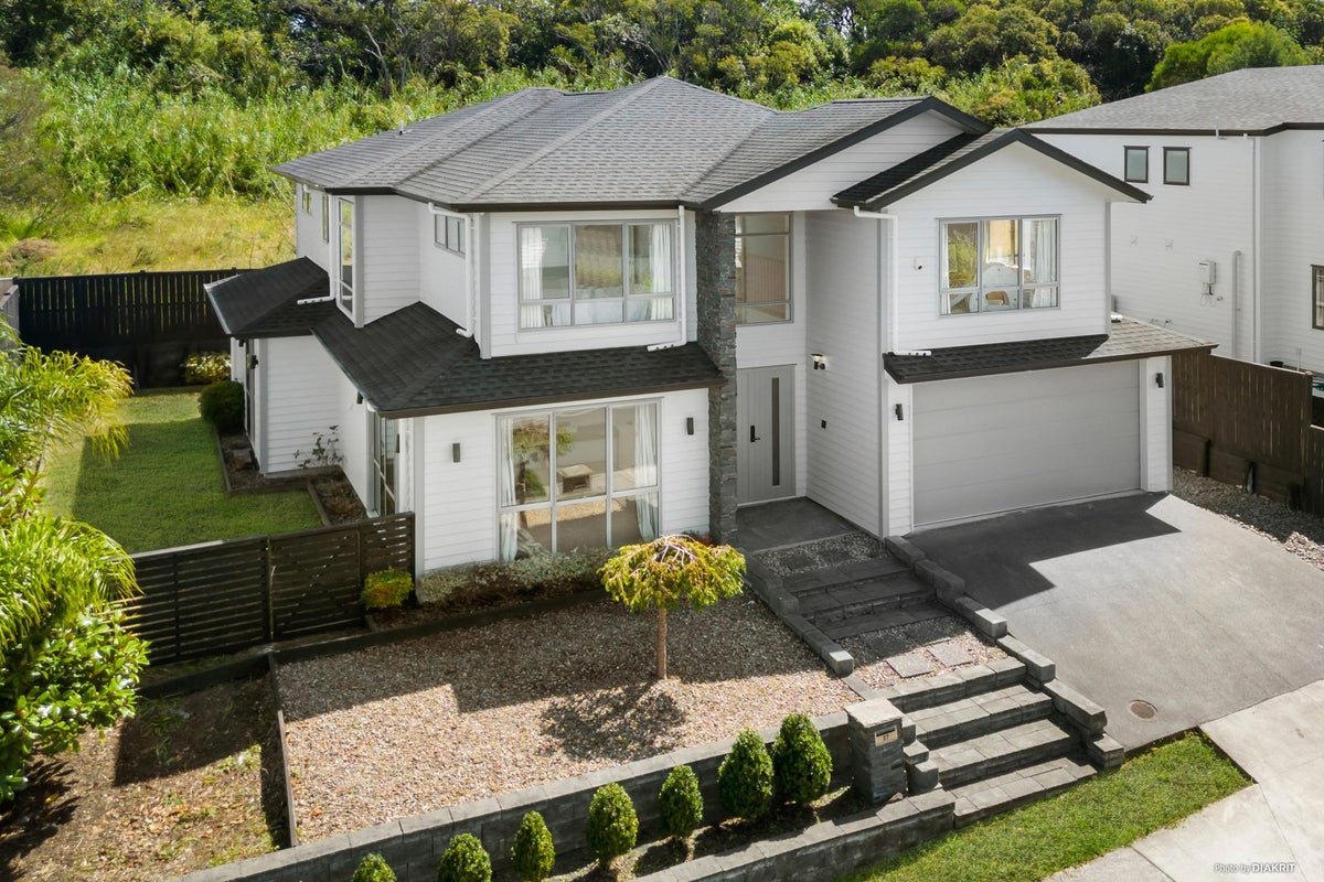 27 Vazey Way, Hobsonville, Auckland - Carousel 2
