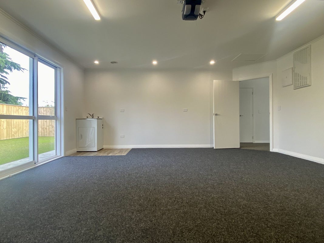 89C South Belt, Solway, Masterton - Carousel 15