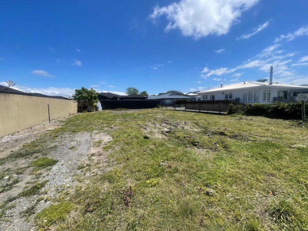 150 Auckland Road, Greenmeadows, Napier - Carousel 1